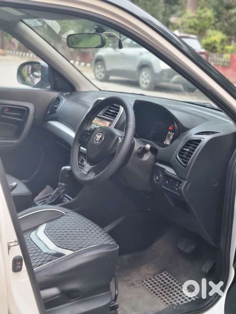 Toyota Urban Cruiser 1.5 Mid Grade At, 2020, Petrol