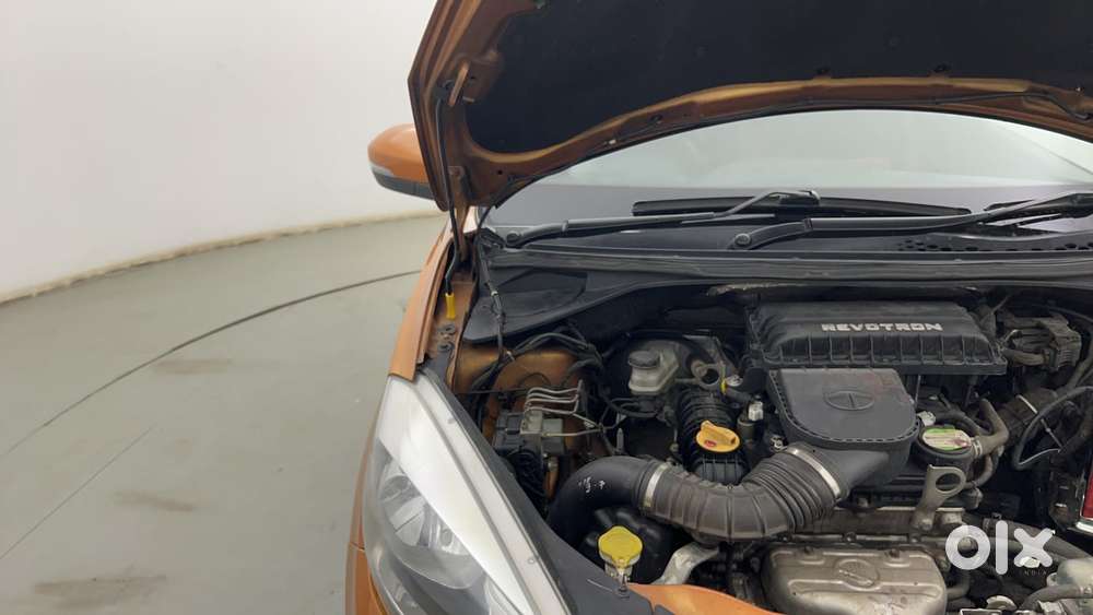 Tata Tiago Xz, 2016, Petrol