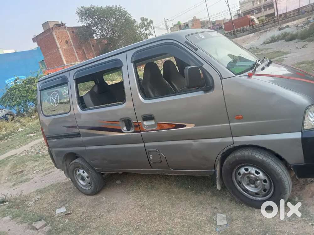 गणेश नगर स्टेशन रोड तहसील चौरह एत्मादपुर आगरा