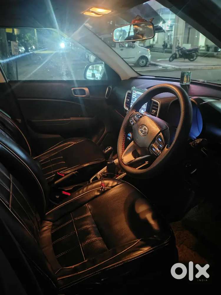 Hyundai Venue 2020 Petrol Well Maintained