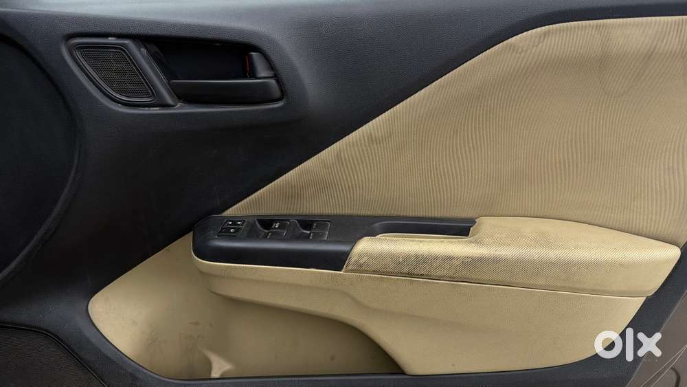 Honda City V Mt, 2014, Petrol