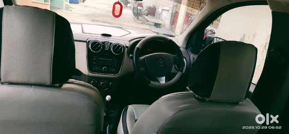 Renault Lodgy 2015 Diesel Well Maintained