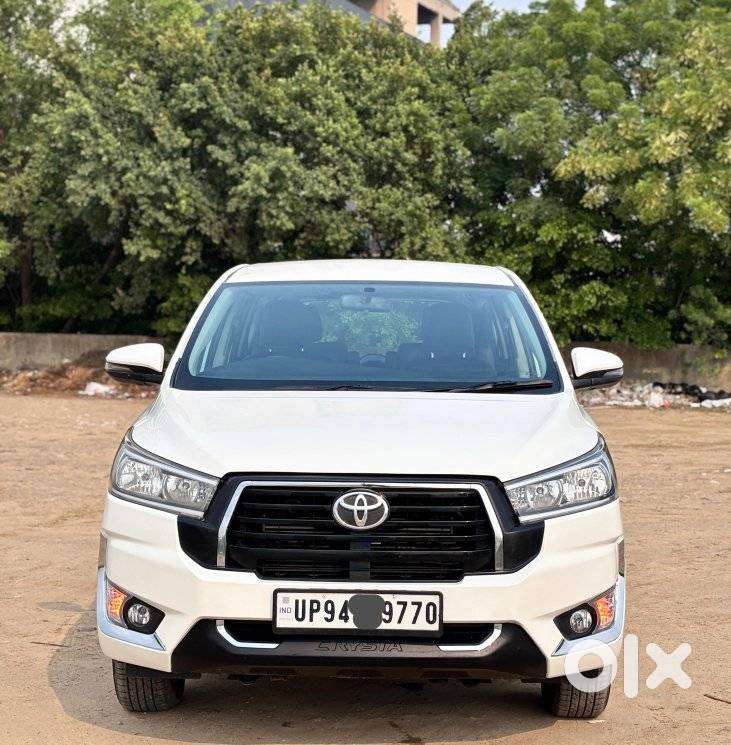 Toyota Innova Crysta 2.4 G Mt, 2025, Diesel
