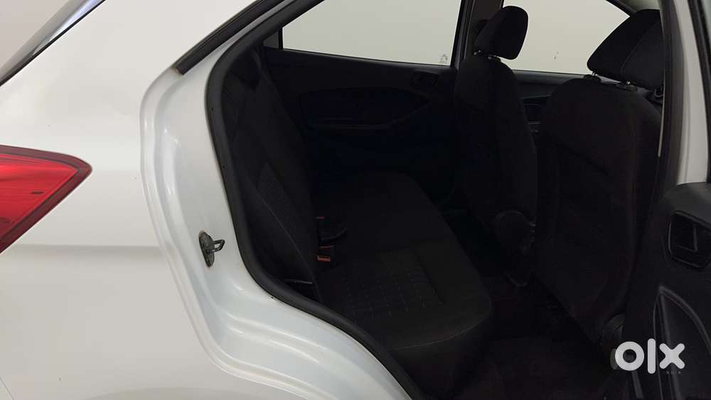 Ford Figo 1.2p Ambiente Mt, 2016, Petrol