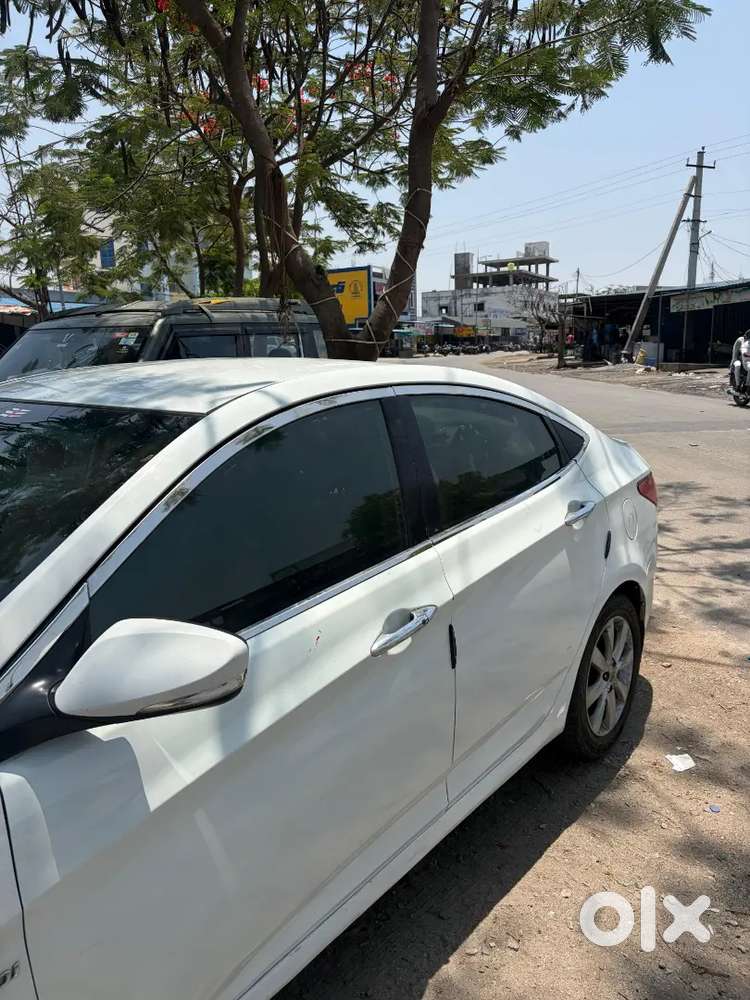 Hyundai Verna 2012 Diesel 130000 Km Driven