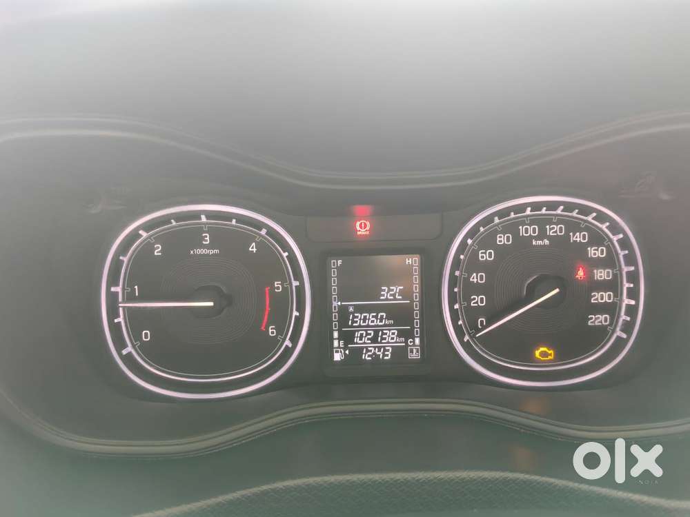 Maruti Suzuki Vitara Brezza 1.5 Zxi Plus Dual Tone, 2016, Diesel