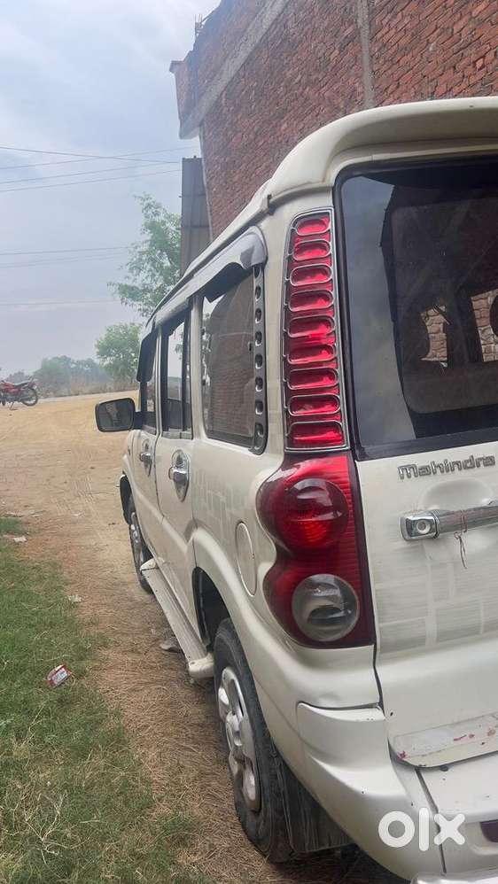 Mahindra Scorpio 2014 Diesel 185128 Km Driven