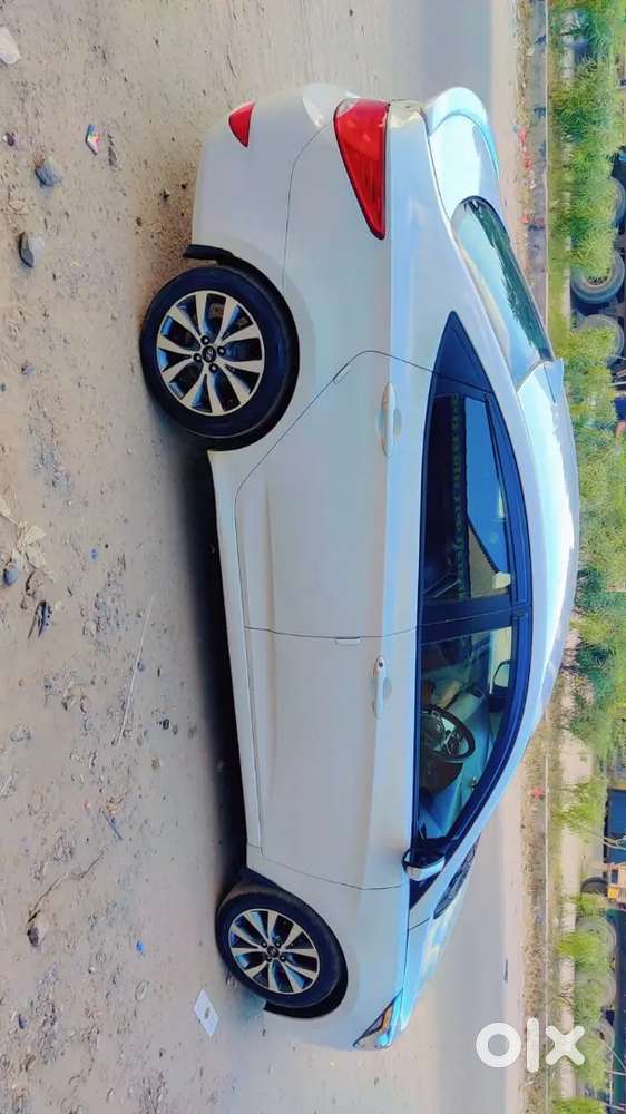 Hyundai Verna 2016 Sx Crdi