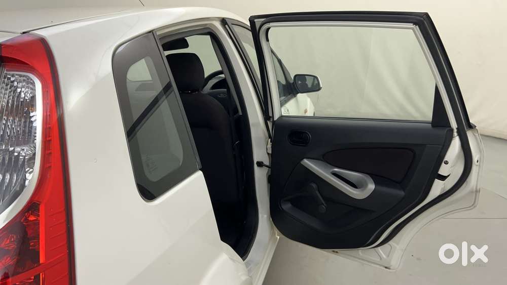 Ford Figo Petrol Zxi, 2012, Petrol