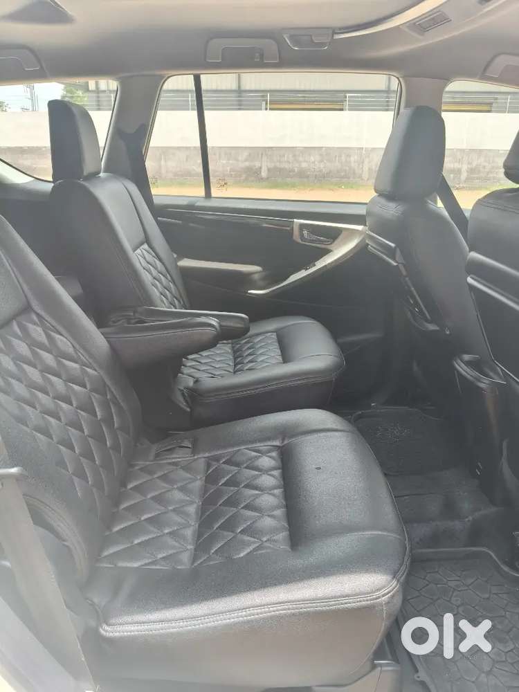 Toyota Innova Crysta 2.4 V 2021 Fancy Number