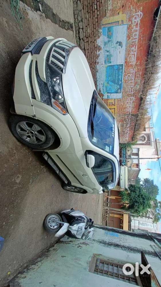 Mahindra Xuv500 2012 Diesel 150000 Km Driven