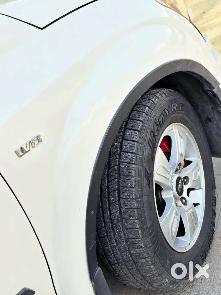 Brand New Condition Xuv500 W8 Original Genuine