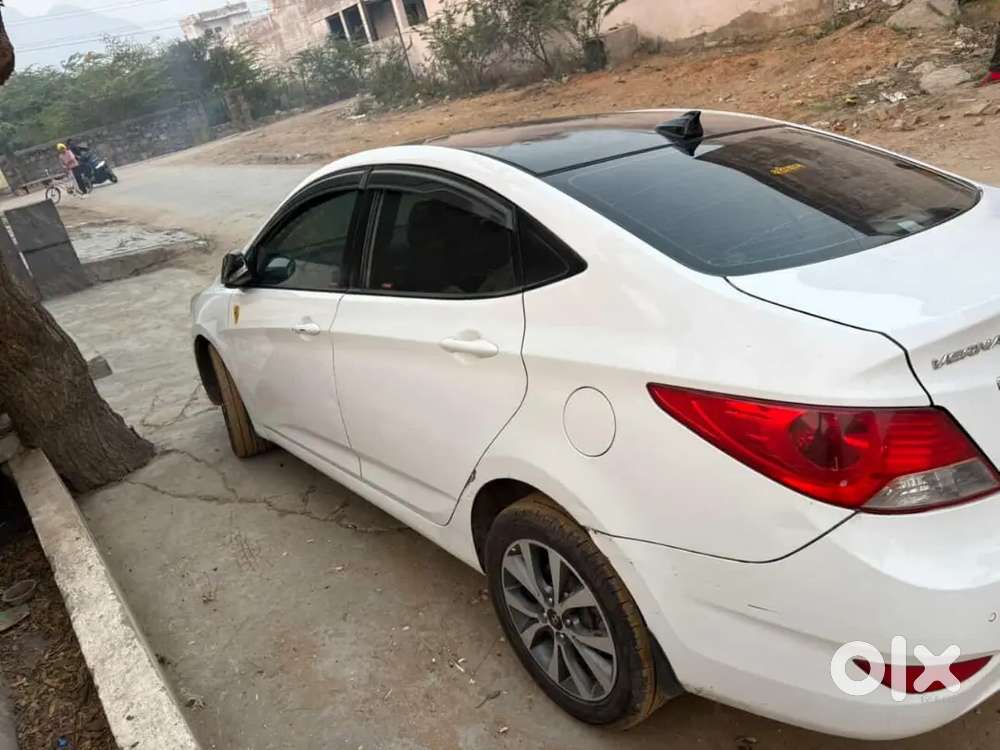 Hyundai Verna Crdi 2013