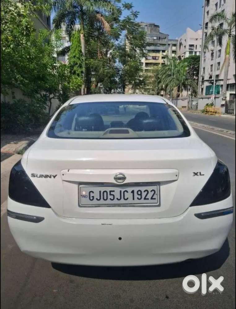 Nissan Sunny Diesel 2012