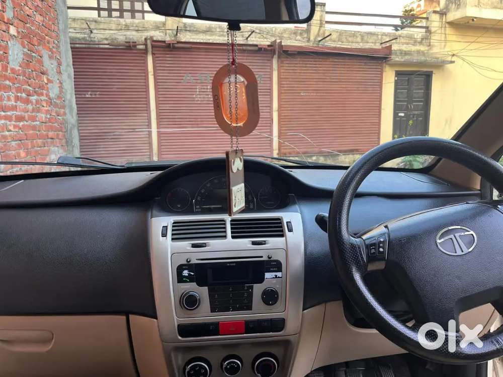 Tata Vista Vx Top Model