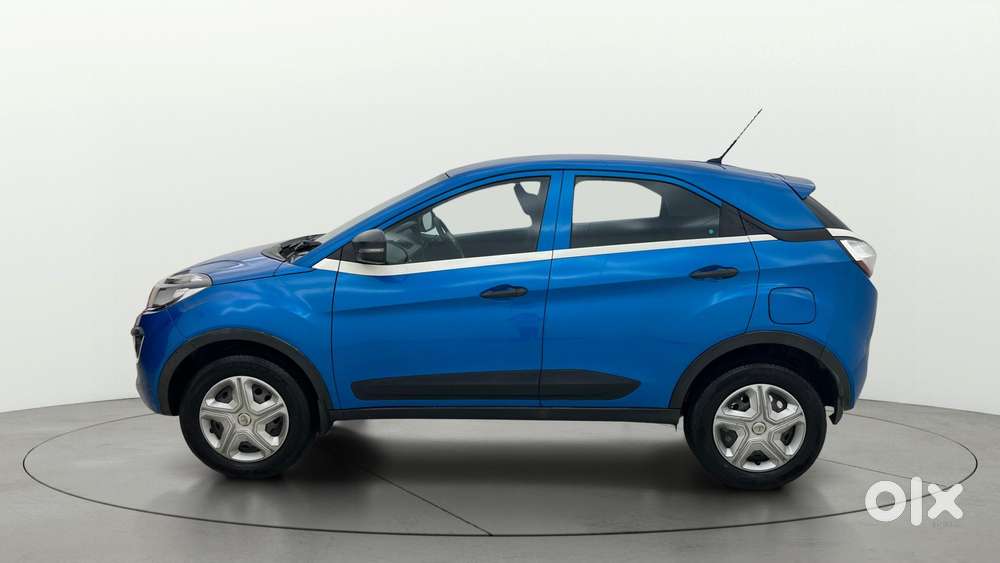 Tata Nexon 1.2 Revotron Xma, 2019, Petrol