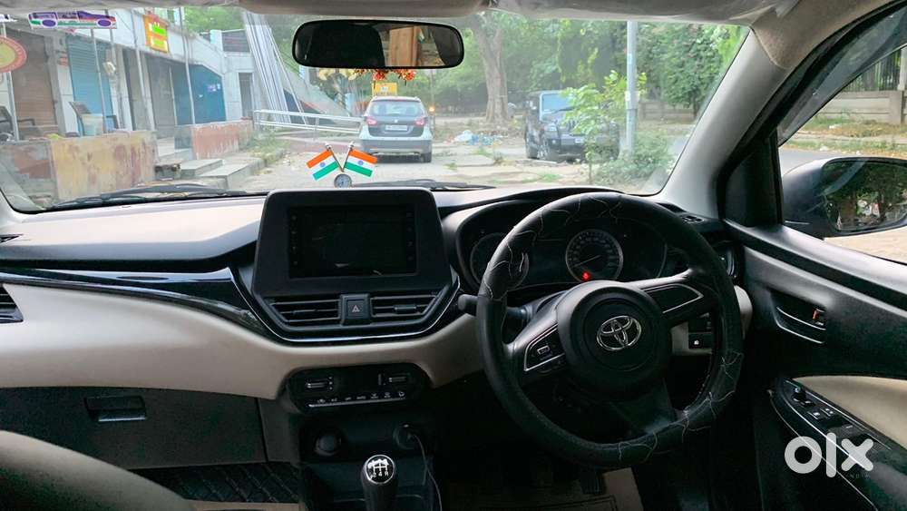 Toyota Glanza 2024 Petrol Well Maintained
