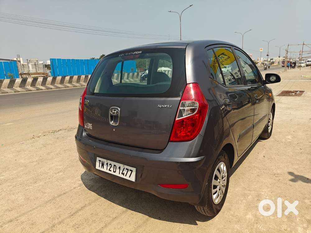 Hyundai I10 Sportz, 2014, Petrol