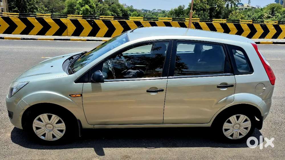 Ford Figo Petrol Well Maintained 2012