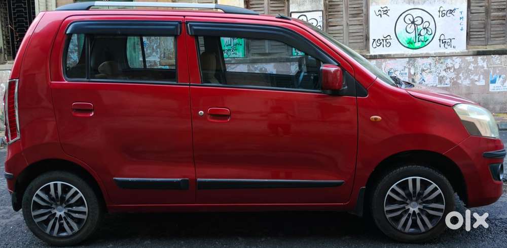 Maruti Suzuki Wagon R Vxi 1.0, 2018, Petrol