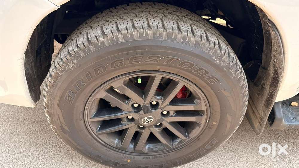 Toyota Car 4x4 2012 Diesel