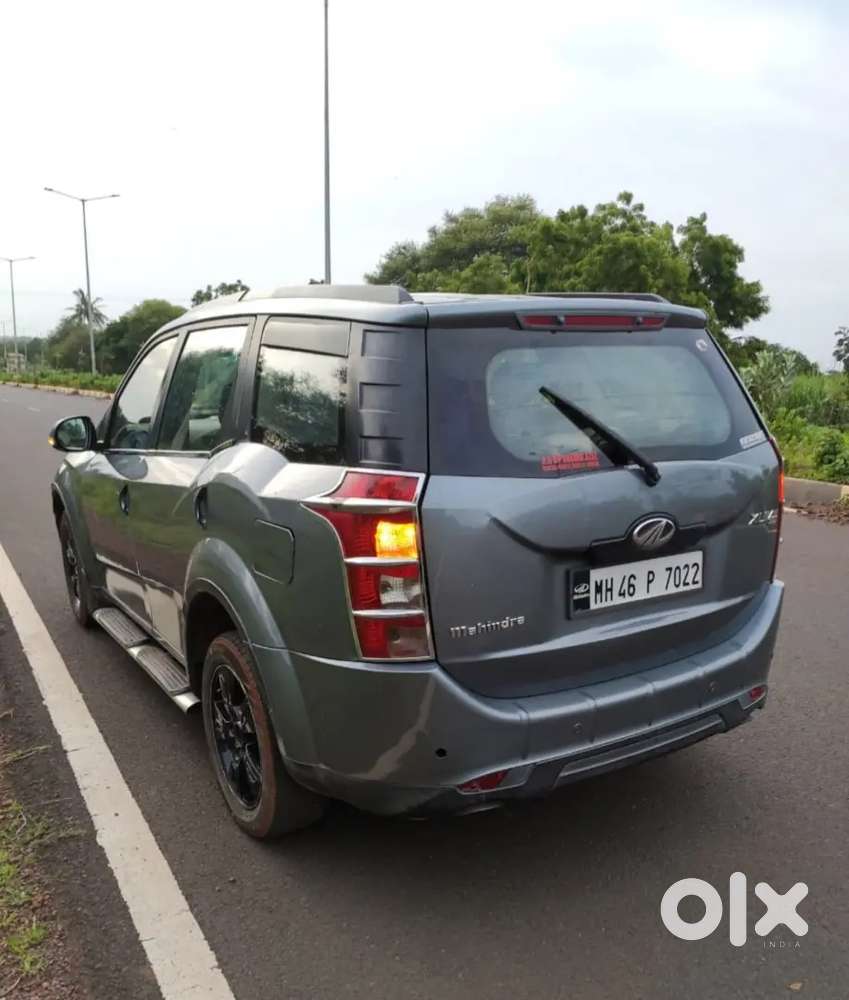 Mahindra Xuv5oo W8 Fwd For Sale