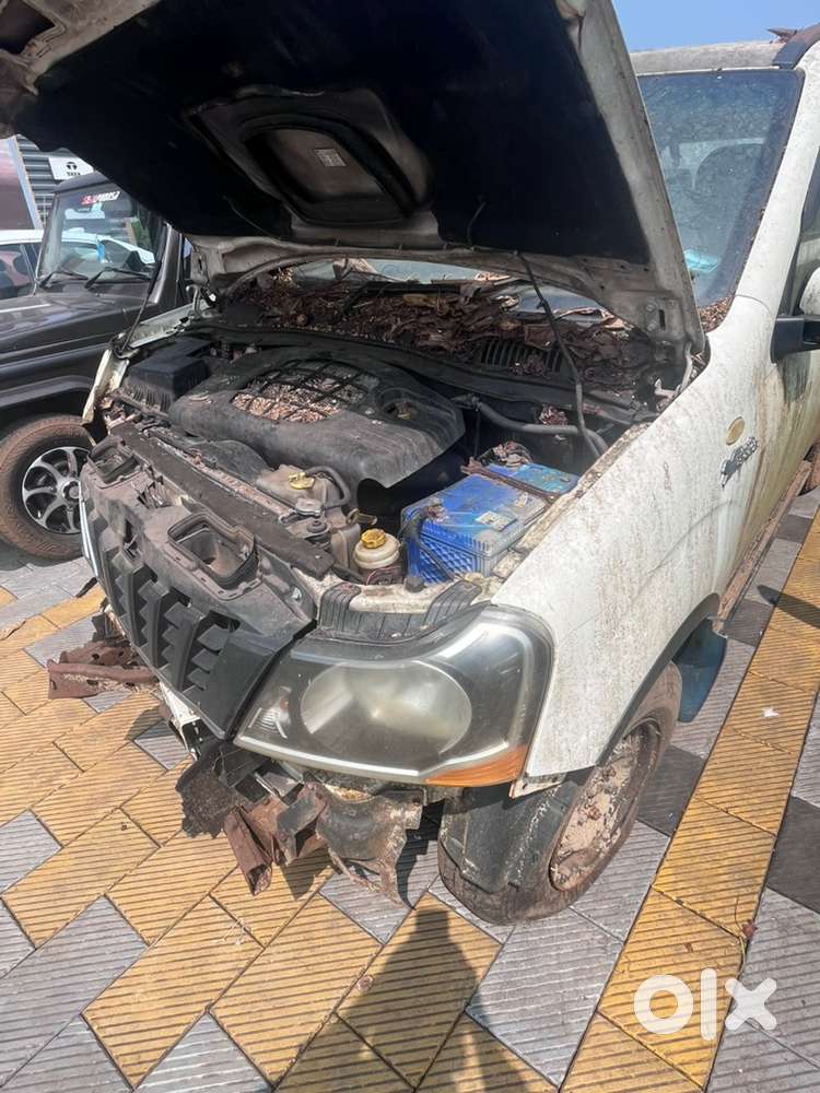 Mahindra Xylo 2013 Diesel - Accident Damaged For Sale