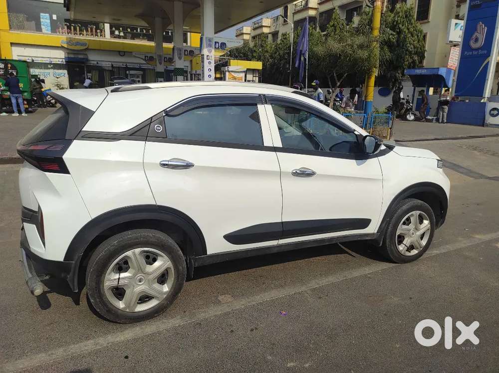 Tata Nexon Petrol 2024