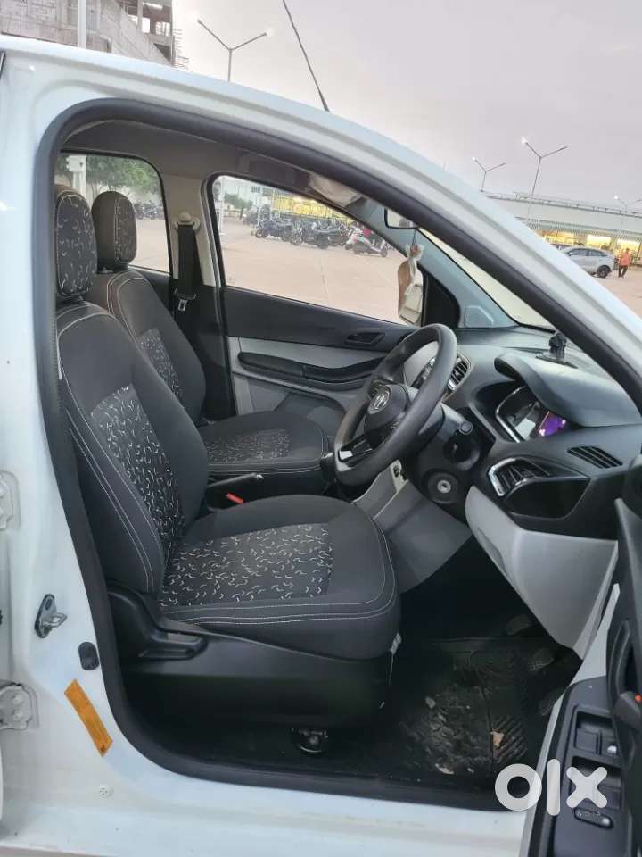 Tata Tiago 1.2 Revotron Xt (o), 2023, Petrol