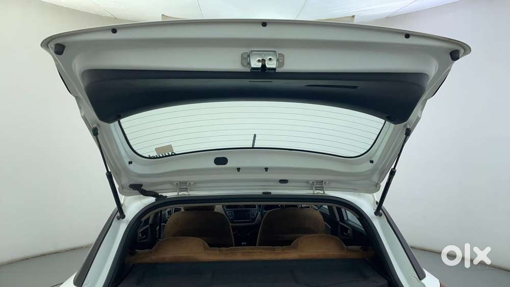 Hyundai Elite I20 Sportz Plus, 2020, Petrol