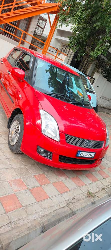 Maruti Suzuki Swift 1.2 Vxi (o), 2010, Petrol