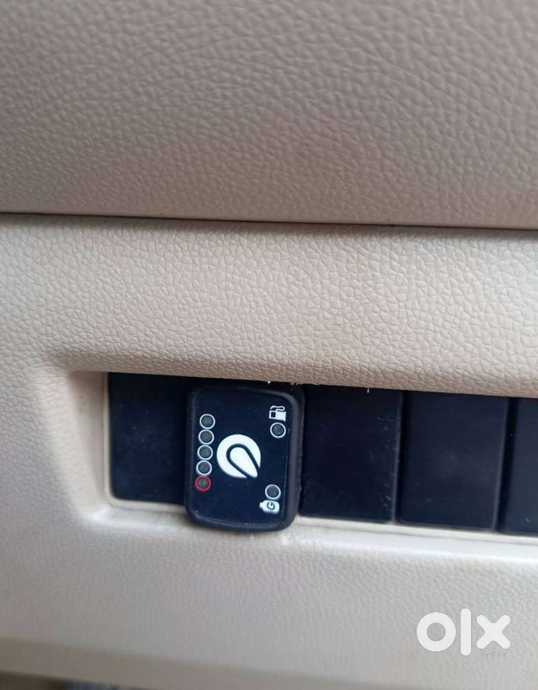 Maruti Suzuki Swift Dzire 1.3 Lxi, 2018, Cng & Hybrids