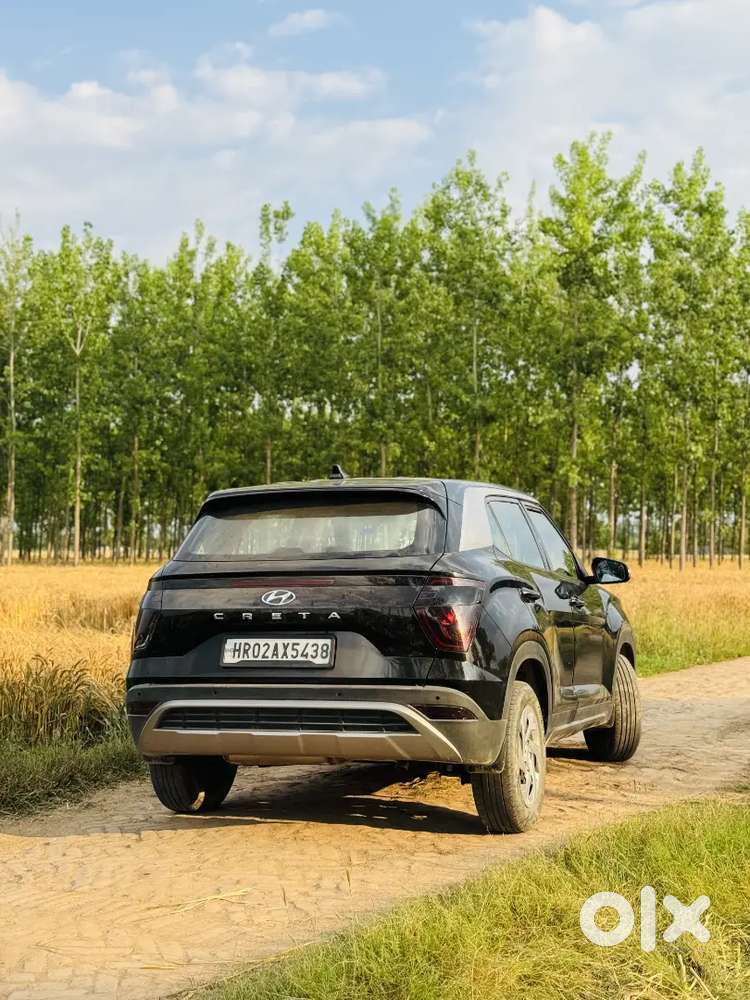 Black Colour No Accident Genuine Car