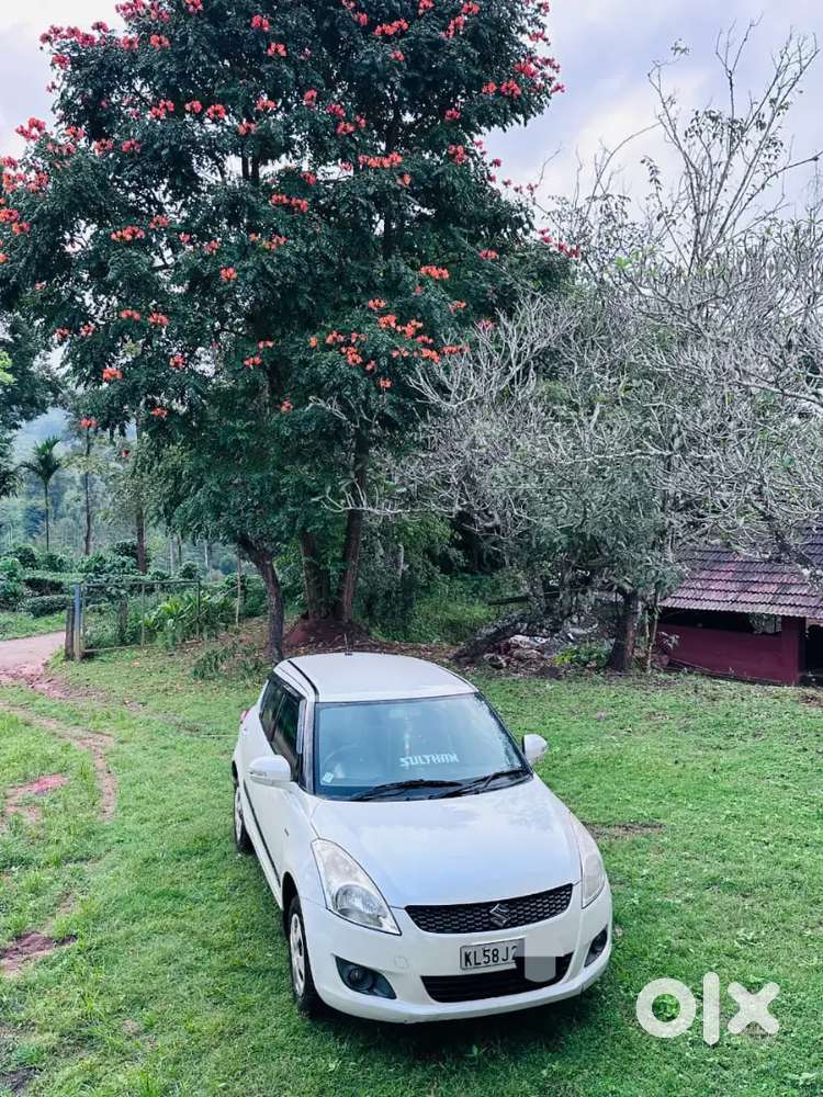 Maruti Suzuki Swift 2013 Petrol Well Maintained,