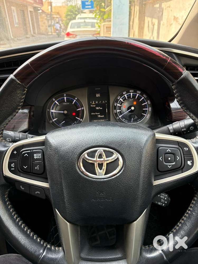 Toyota Innova Crysta 2020 Diesel Well Maintained