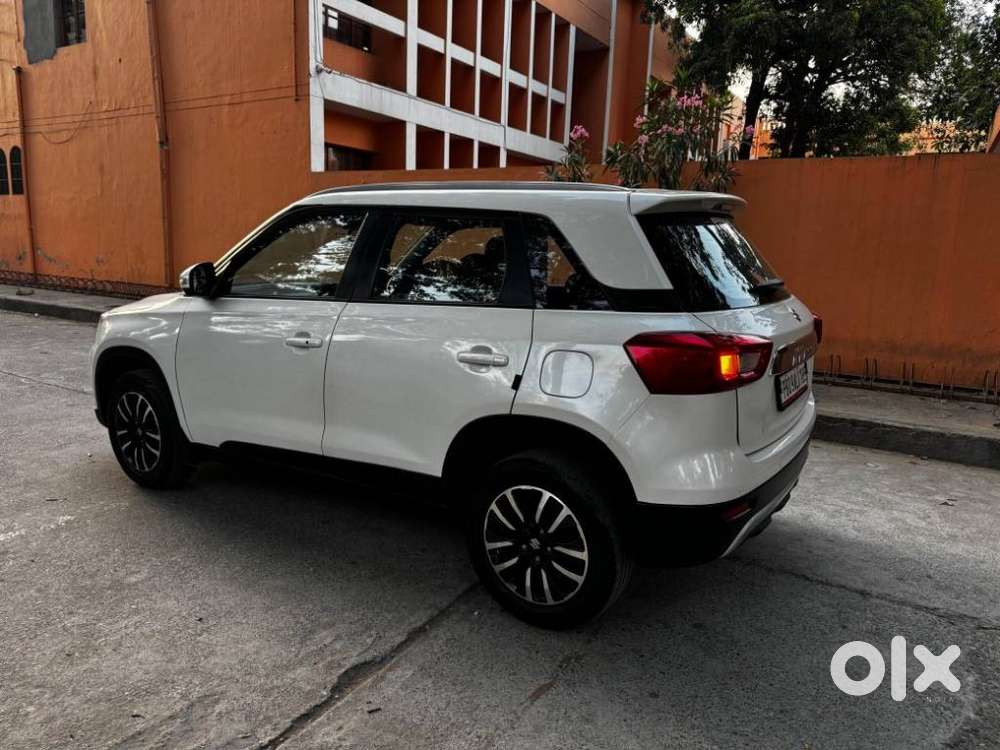 Maruti Suzuki Brezza 1.5 Zxi Plus Smart Hybrid, 2021, Petrol