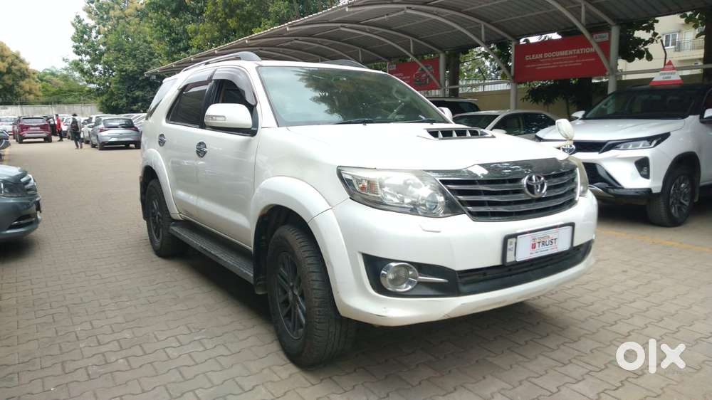 Toyota Fortuner 3.0 4x2 Automatic, 2015, Diesel