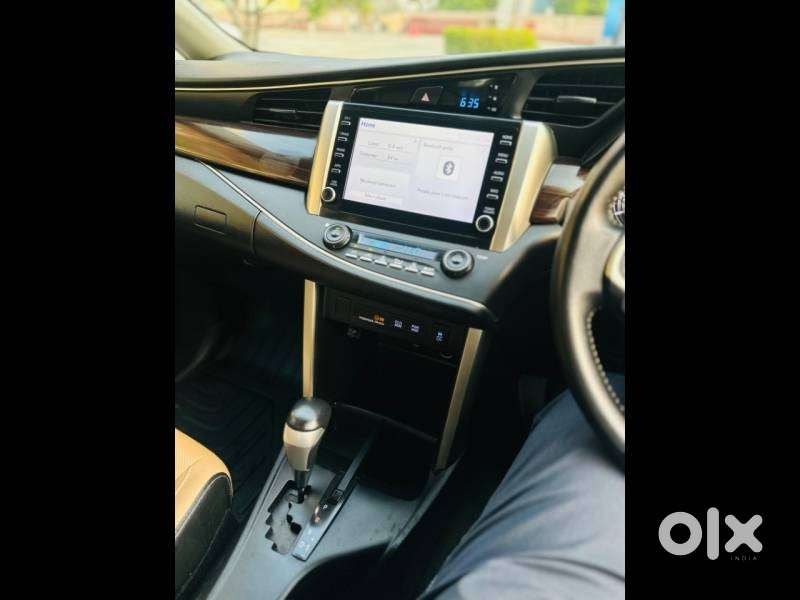 Toyota Innova Crysta Zx 2.4 Diesel 7 Seater, 2022, Diesel