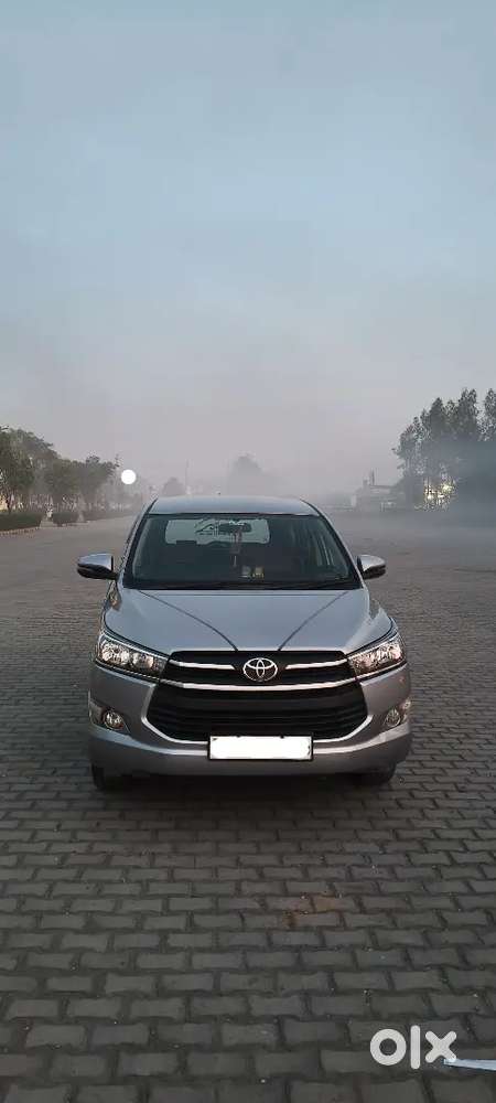 Toyota Innova Crysta 2017