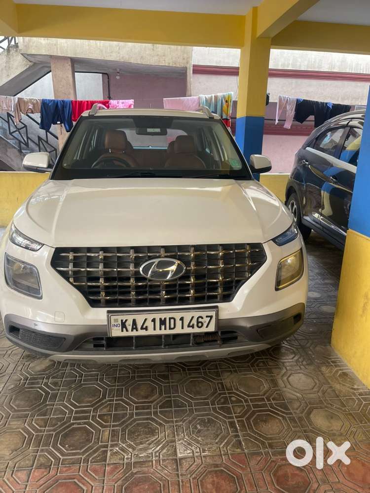 Hyundai Venue Diesel 2021