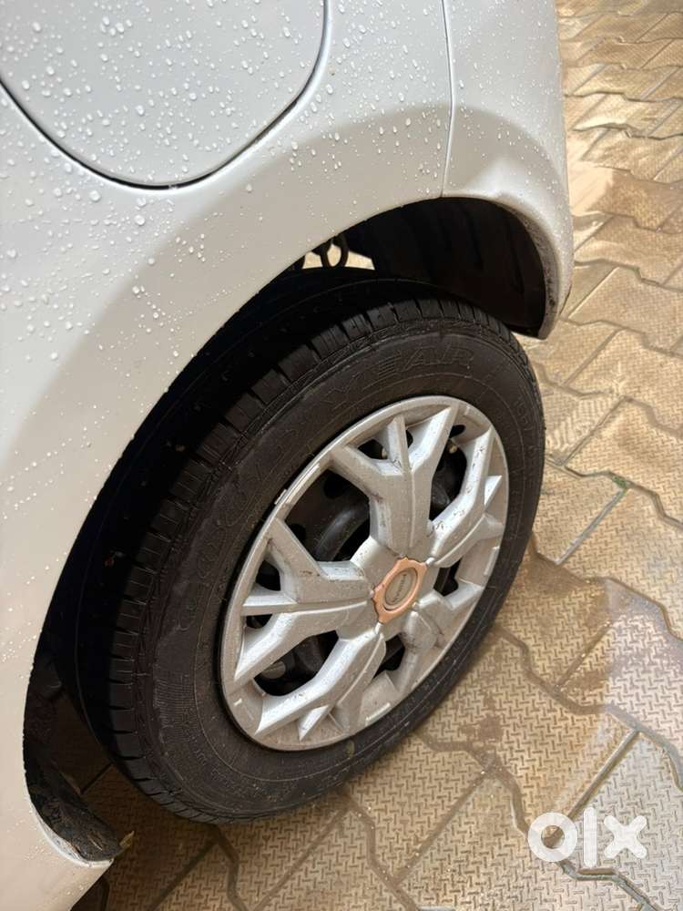 Tata Tiago Petrol 2016