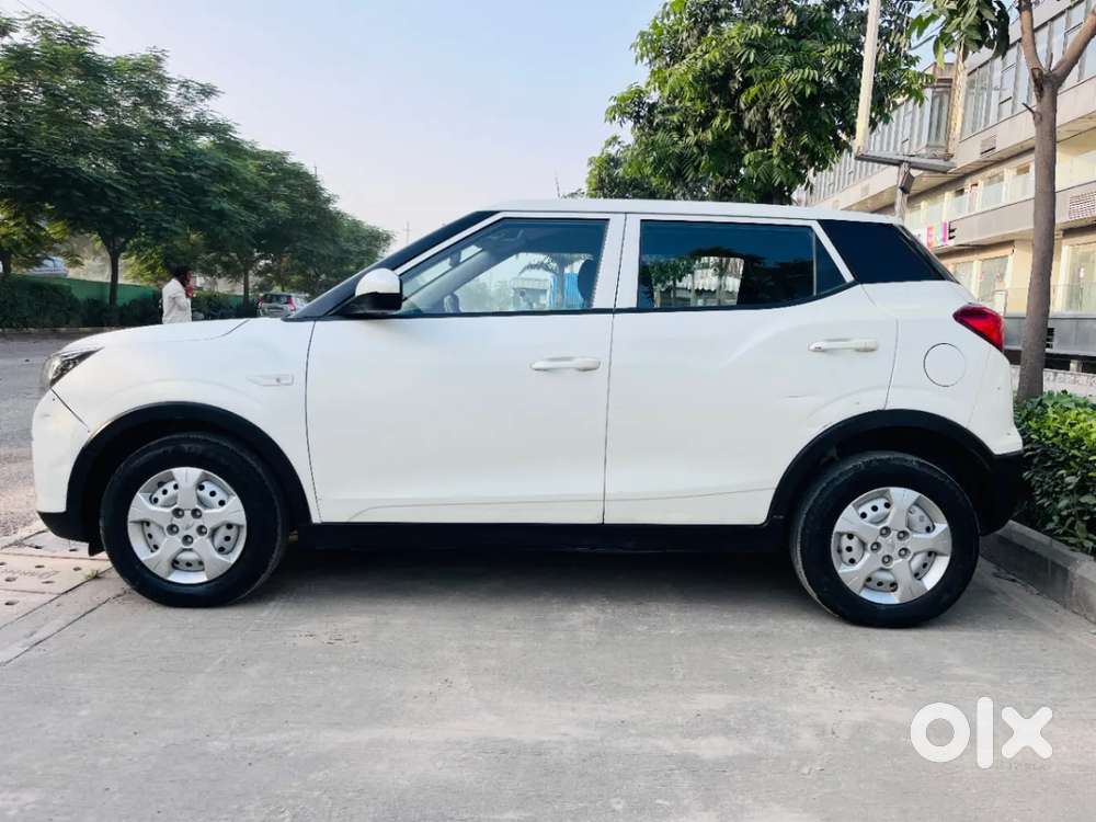 Mahindra Xuv300 W4, 2022, Petrol