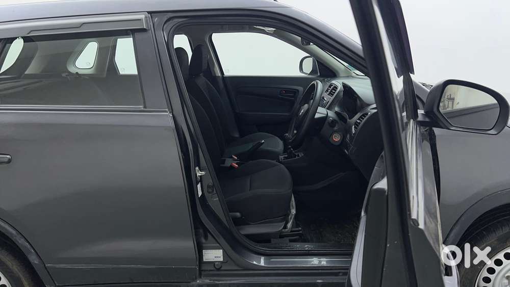 Maruti Suzuki Vitara Brezza 1.5 Lxi, 2021, Petrol