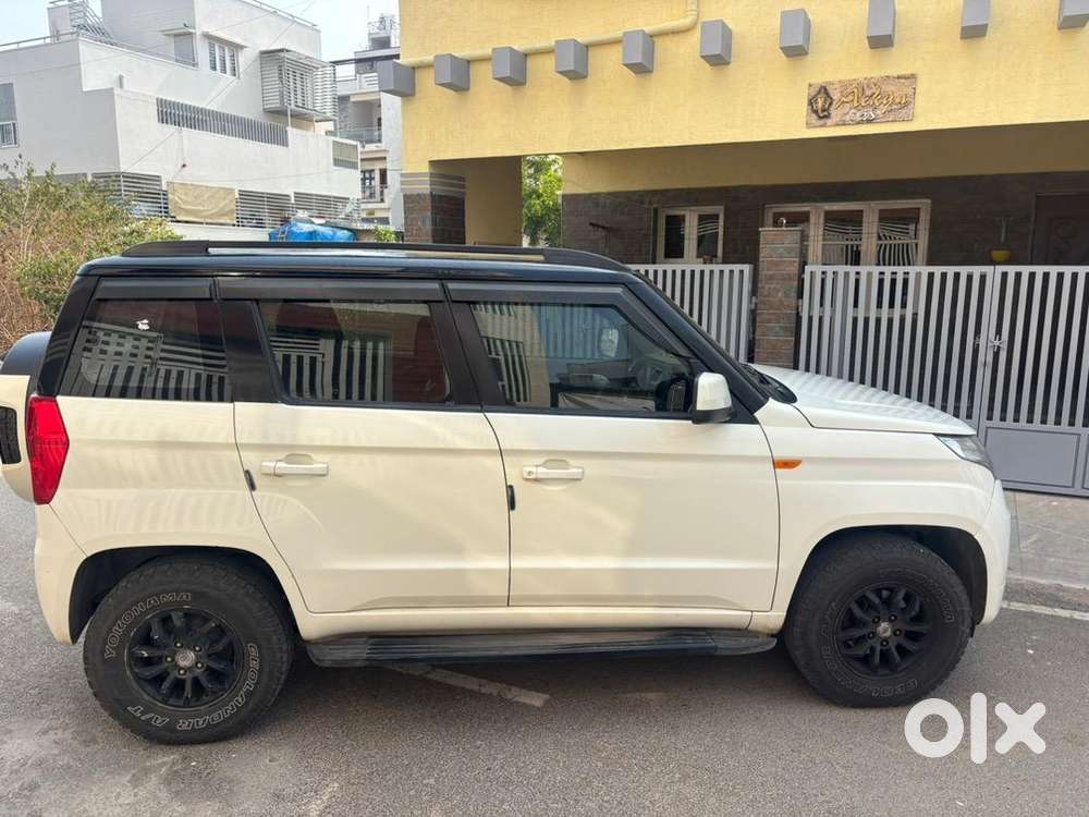 Mahindra Tuv 300 2016 Diesel Well Maintained