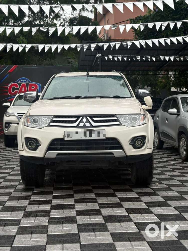 Mitsubishi Pajero Sport 2.5 Automatic, 2015, Diesel