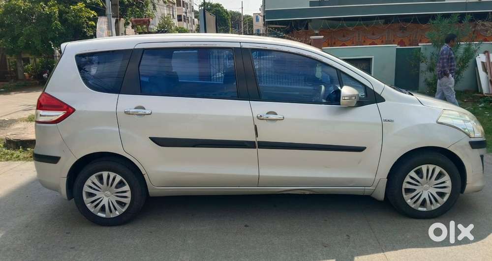Maruti Suzuki Ertiga 2015