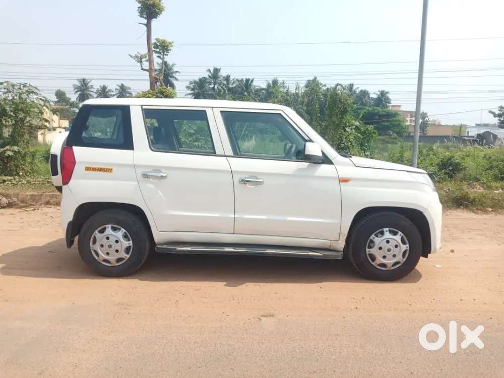 Mahindra Tuv 300 2019 Diesel 95000 Km Driven