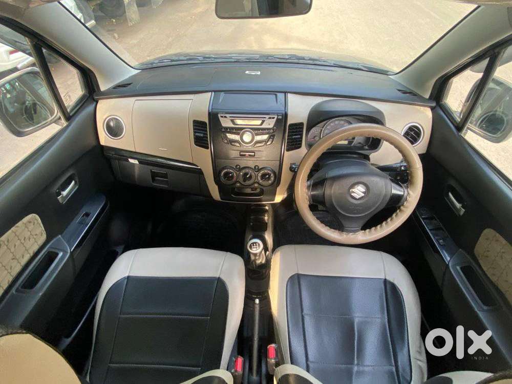 Maruti Suzuki Wagon R Vxi Plus Mt, 2017, Petrol