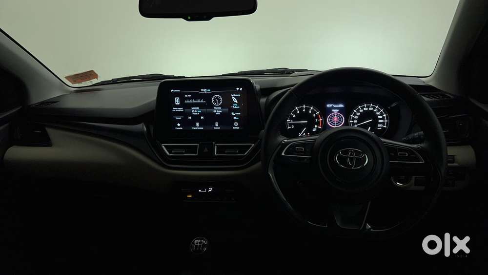 Toyota Glanza 1.2 V, 2025, Petrol