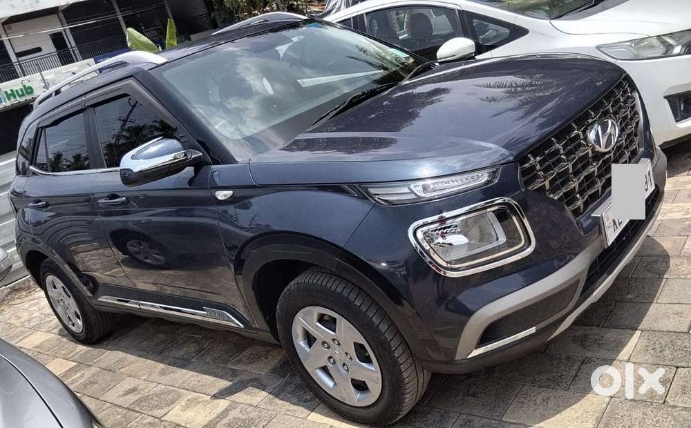 Hyundai Venue S 1.2 Petrol, 2021, Petrol